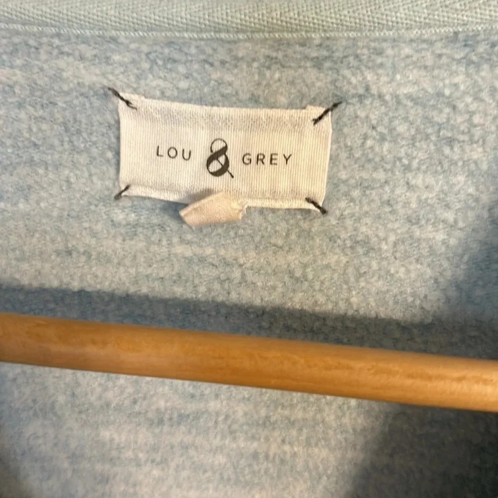 Lou & Grey Blue and White Space Dyed Side-Split Sweatshirt, M, 3/4 Length Sleeve - Picture 5 of 7
